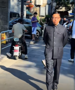 到了横店影视城等机构的拍摄邀约